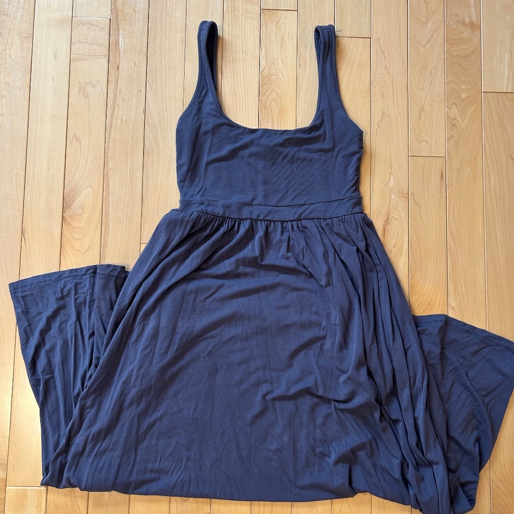 Aritzia Wilfred Market Dress - Picture 2 of 4